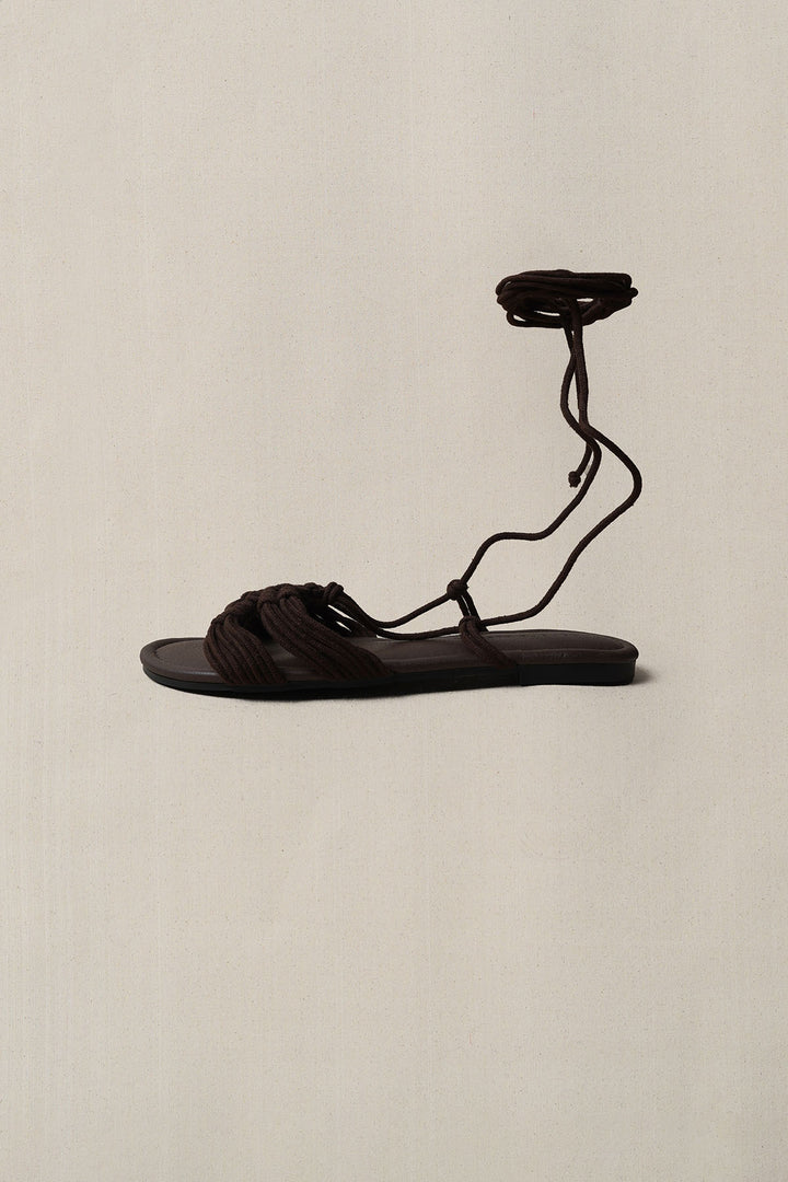 CHOCOLATE CAPRI WOVEN SLIDES