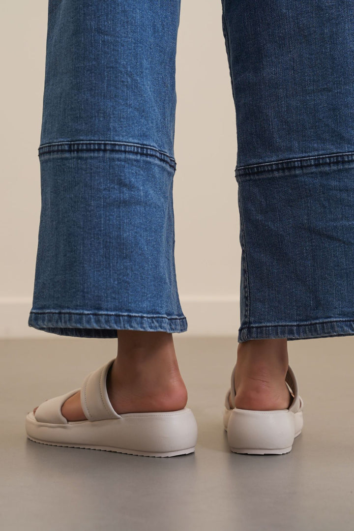 OFF WHITE MARSHMALLOW MAMA SLIDES