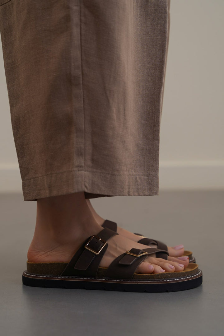 COFFEE ATHENS BUCKLE SLIDES