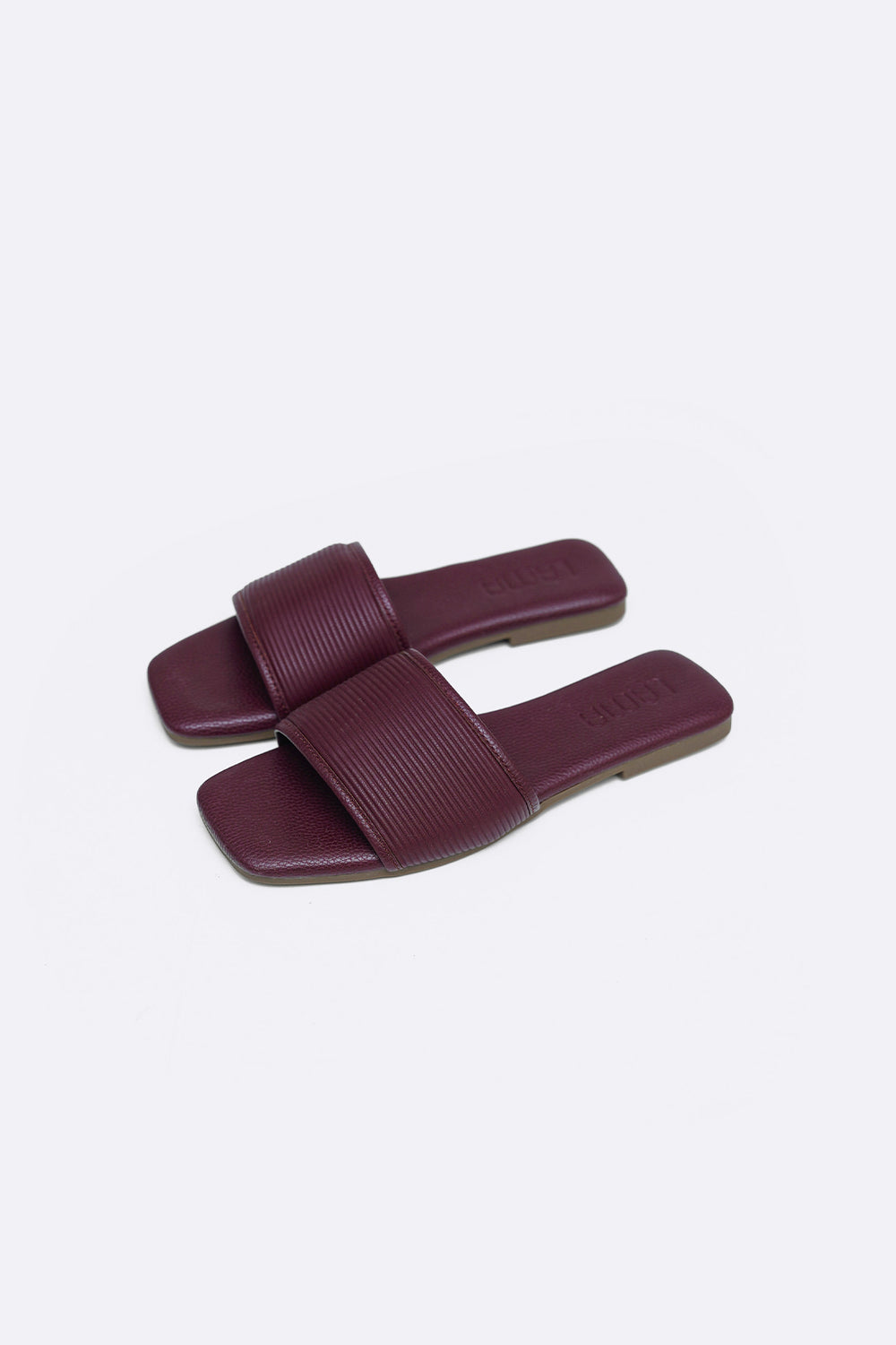 MAROON EVERYDAY CUSHIONED SLIDES