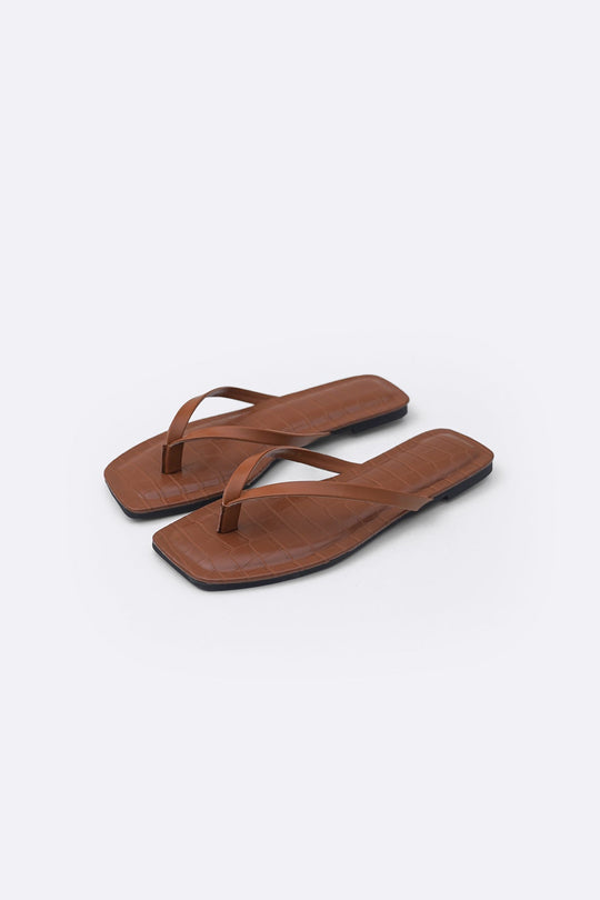 BROWN ALL DAY FLIP FLOPS