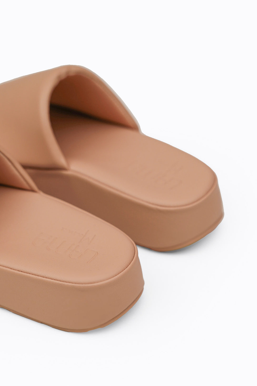 BEIGE PILLOW SOFT MAMA SLIDES