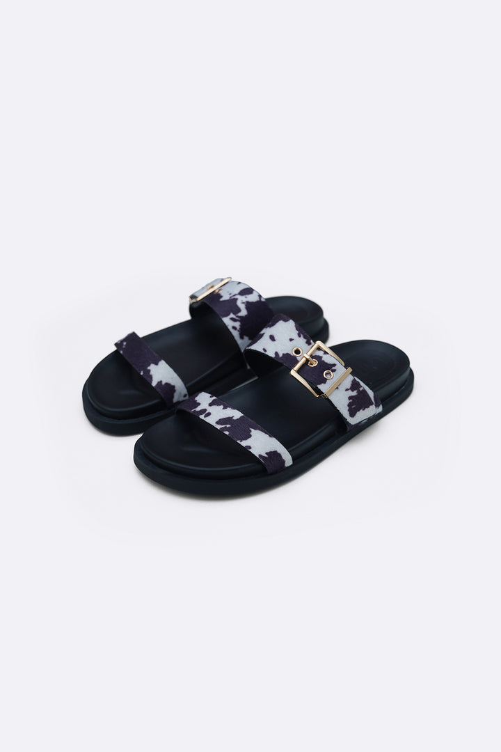 BLACK WIDE FIT SUMMER SLIDES