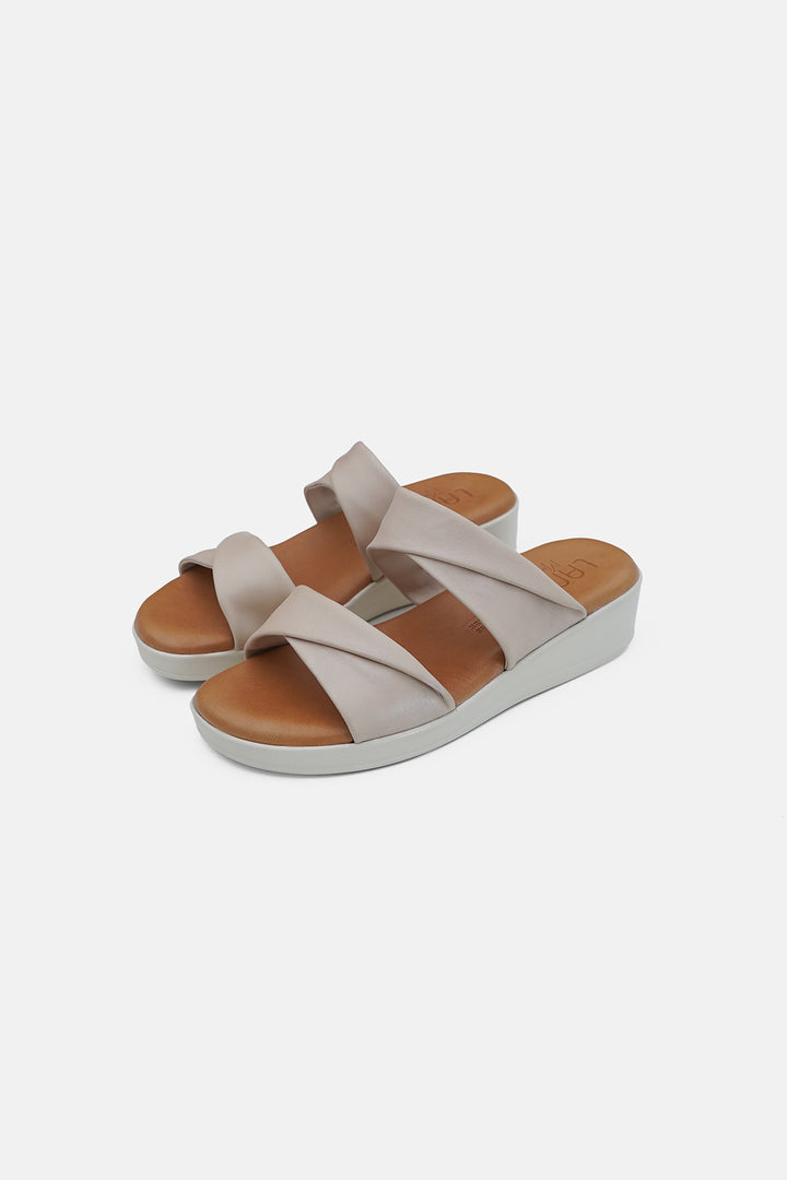 OFF WHITE MOUSSE MAMA LEATHER SLIDES