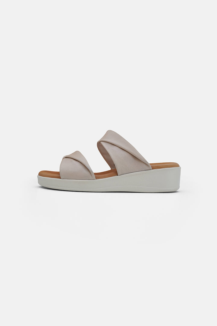 OFF WHITE MOUSSE MAMA LEATHER SLIDES