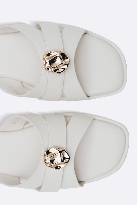 WHITE JOVIE STUD SLIDES