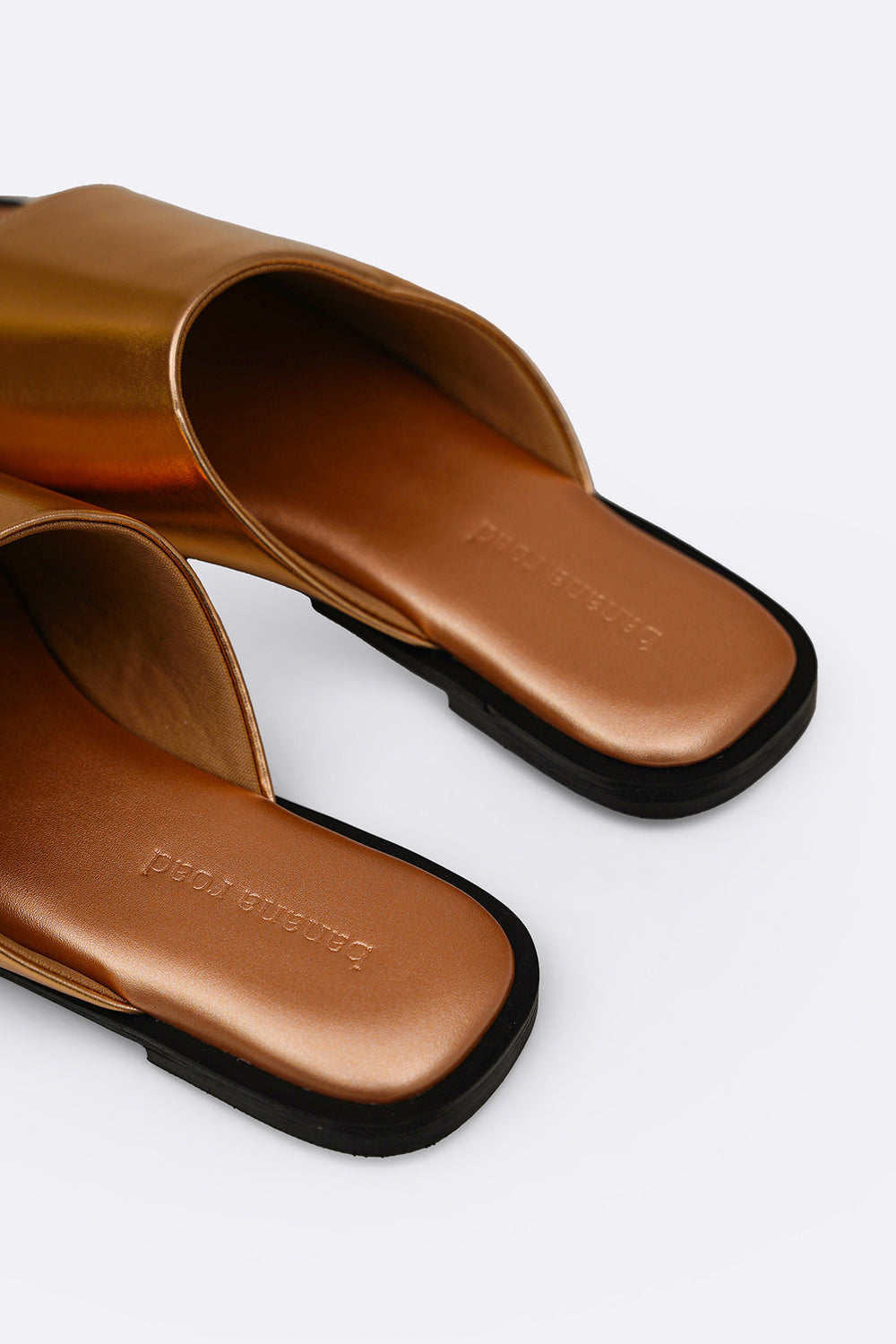 ROSE GOLD METALLIC SLIDE