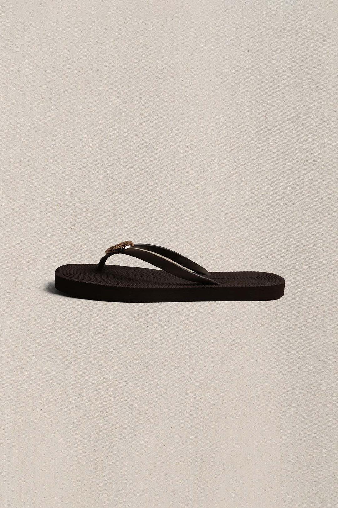BROWN SEASHELL SLIPPERS