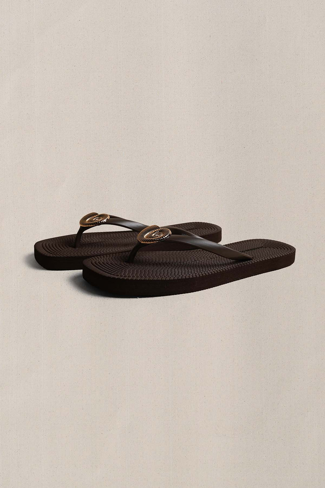 BROWN SEASHELL SLIPPERS