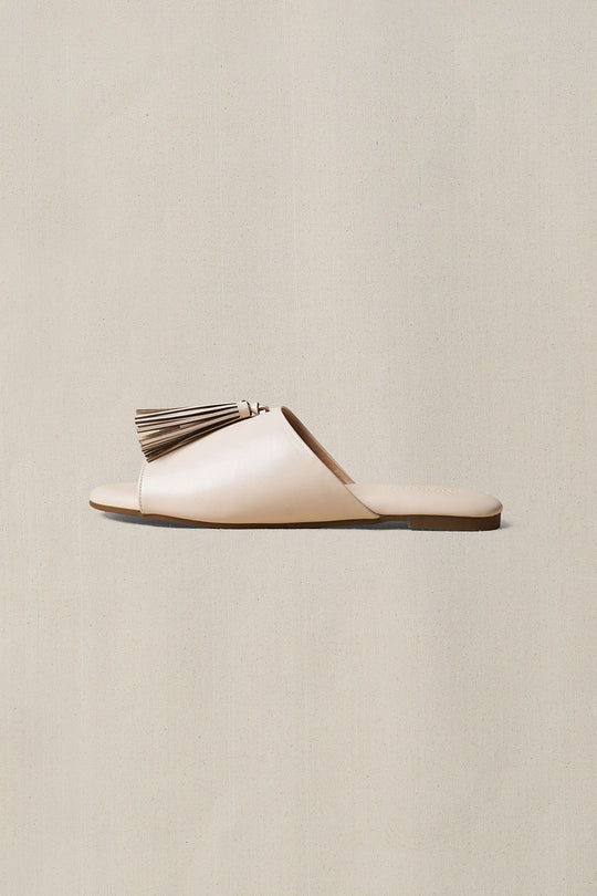 OFF WHITE TROPIC TASSEL SLIDES
