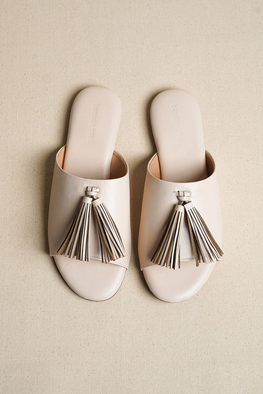 OFF WHITE TROPIC TASSEL SLIDES