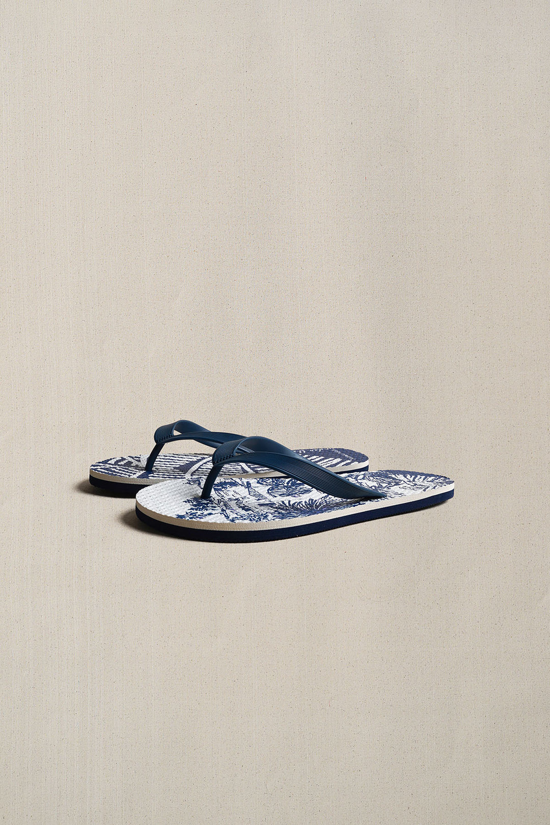 POOL SIDE FLIP FLOPS