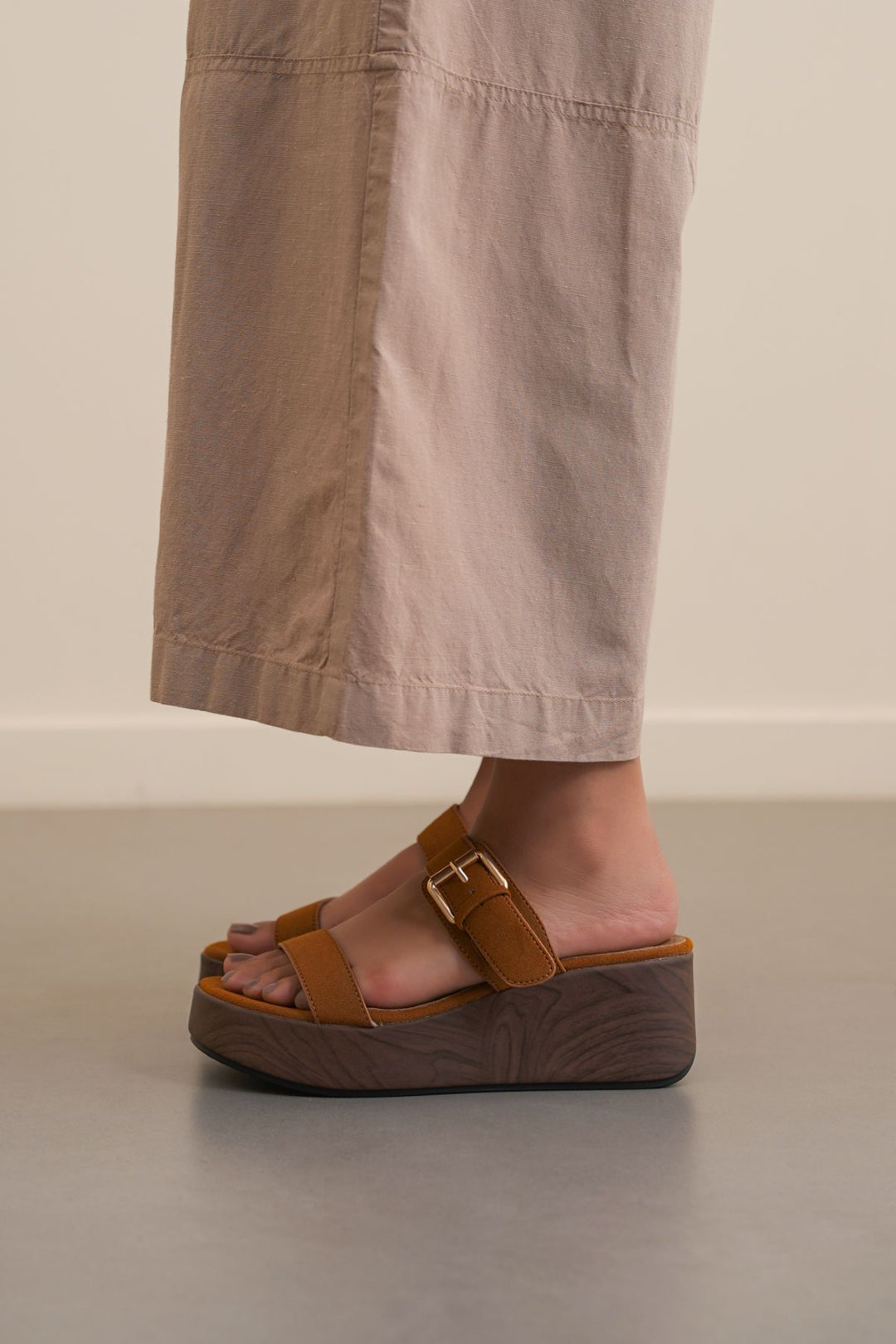 TAN EASY VERA WEDGE