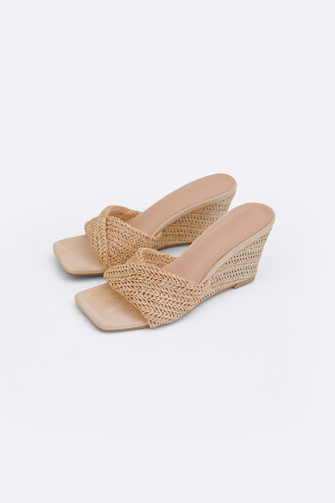 LIGHT BEIGE ISLA WOVEN WEDGES