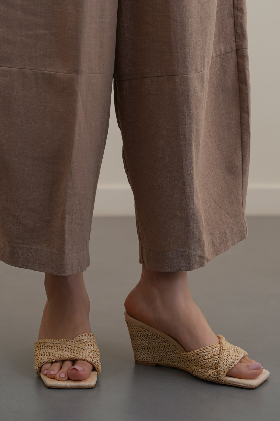 LIGHT BEIGE ISLA WOVEN WEDGES