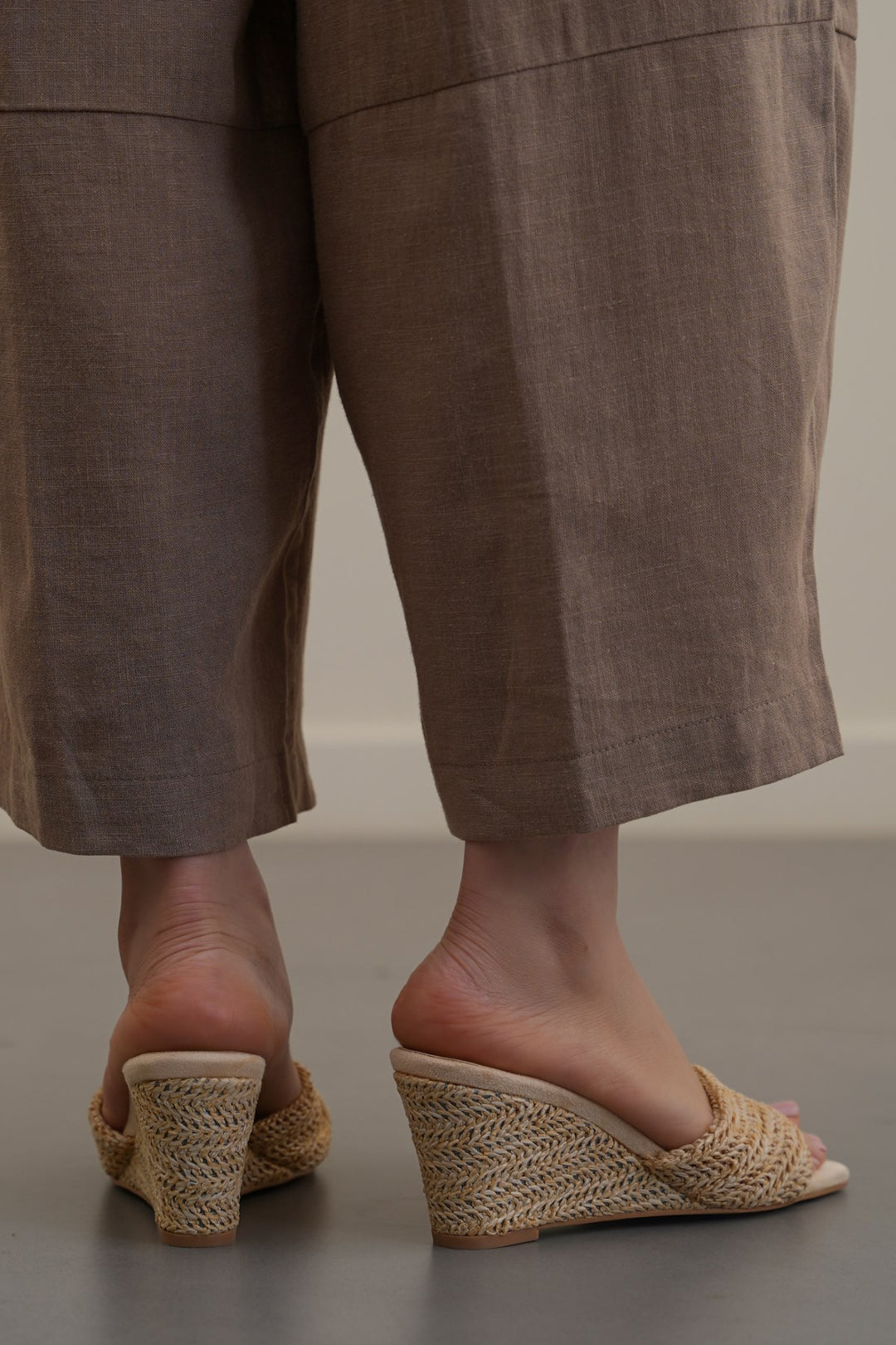 LIGHT BEIGE ISLA WOVEN WEDGES