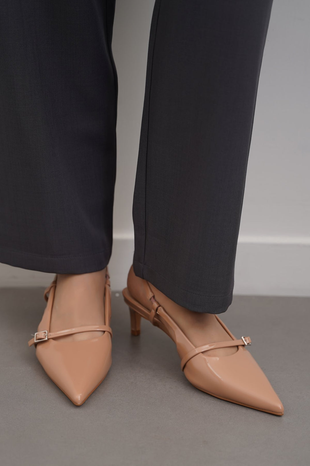 NUDE THE EVERYWHERE KITTY