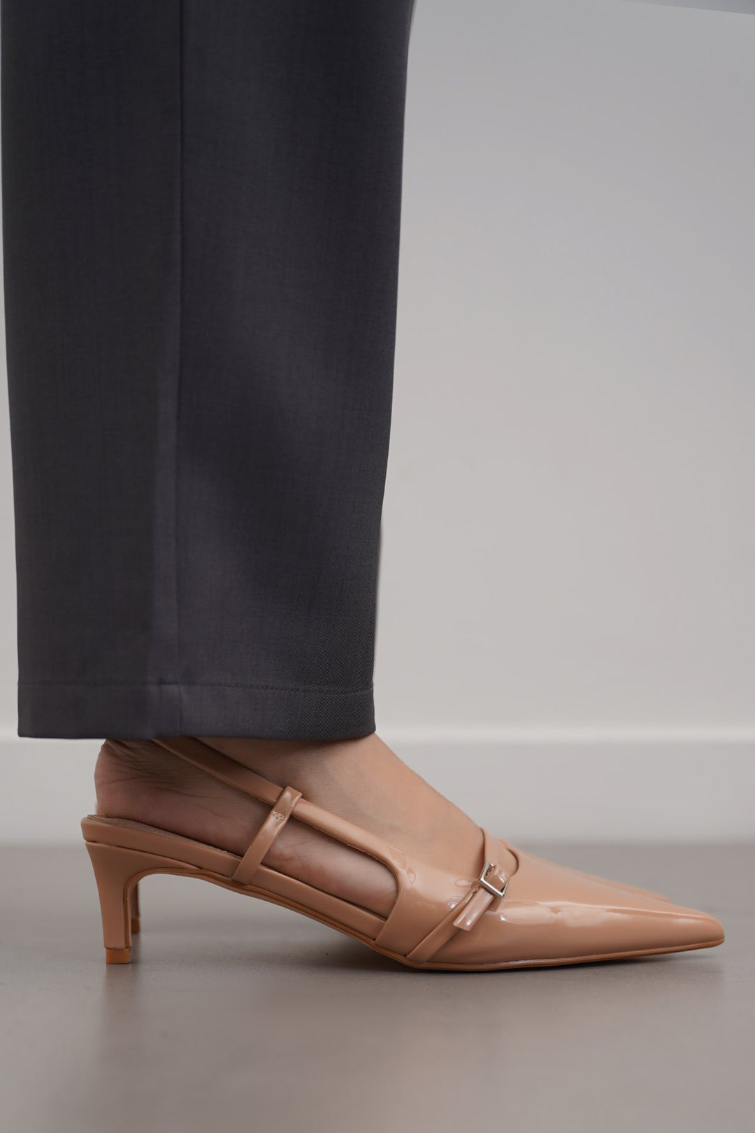 NUDE THE EVERYWHERE KITTY