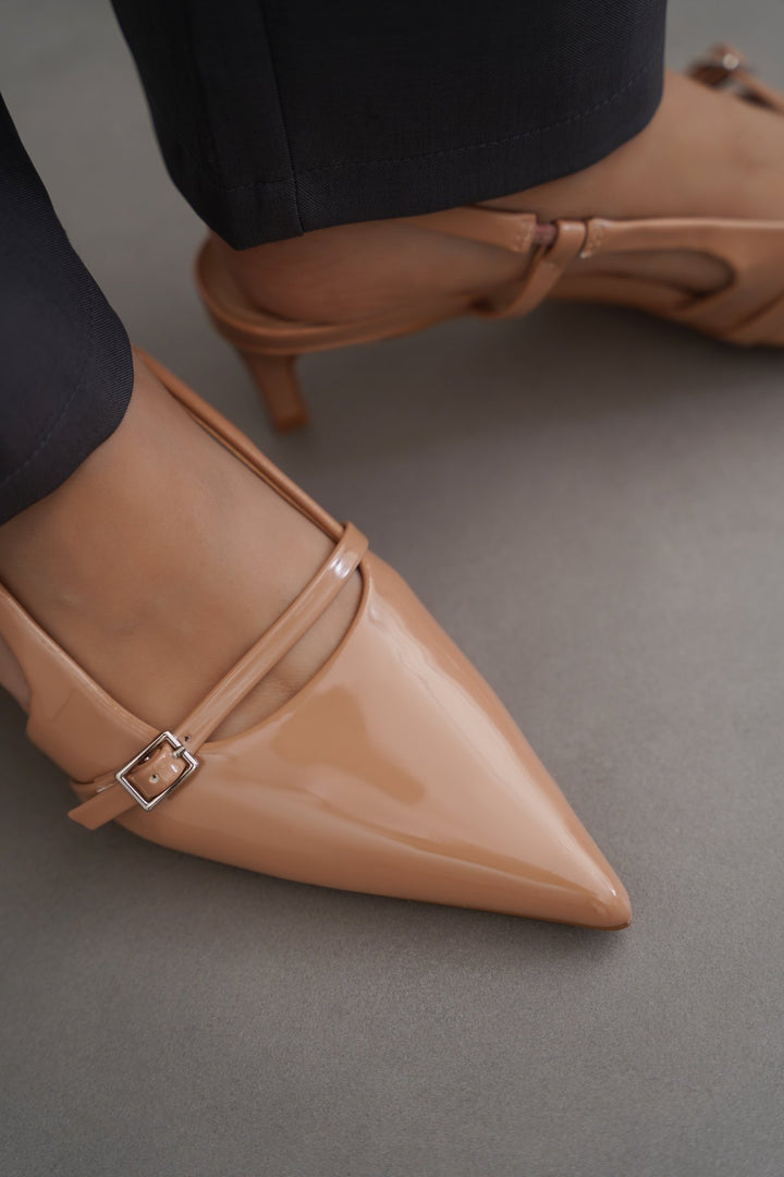 NUDE THE EVERYWHERE KITTY