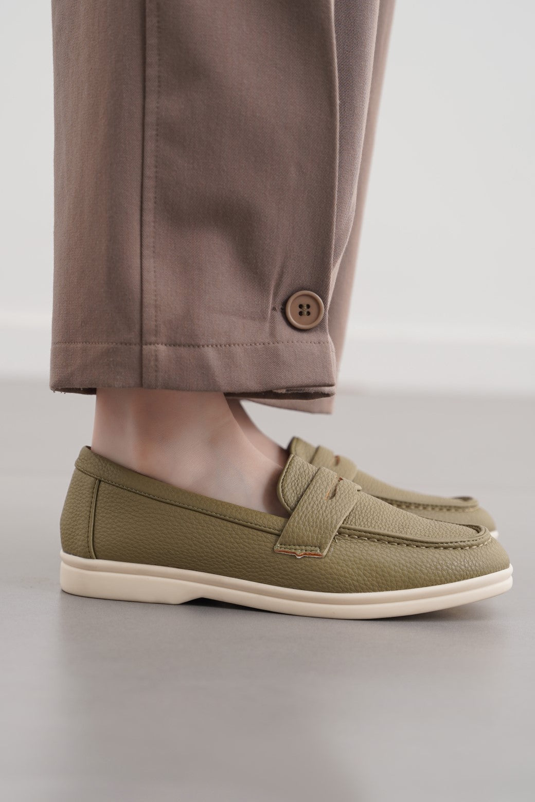 GREEN CLOUD MAMA LOAFERS