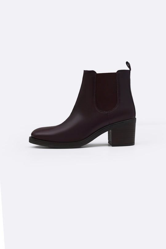 BLOCK LEATHER BOOTS