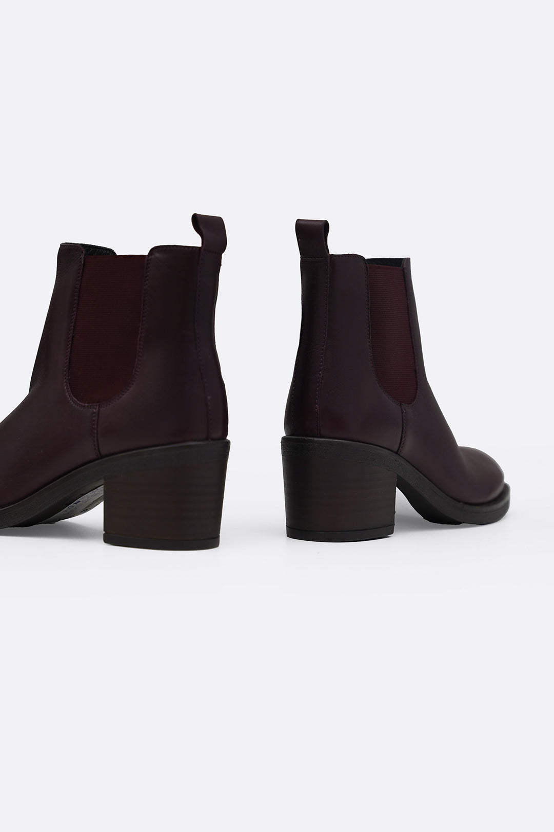 BLOCK LEATHER BOOTS