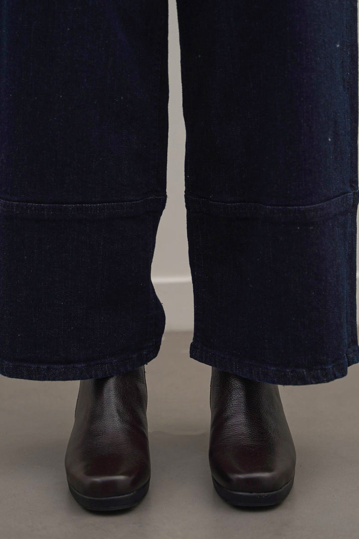 DARK BROWN COMFY LEATHER WEDGE BOOTS