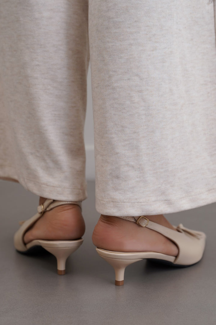 BOW CHARM HEELS