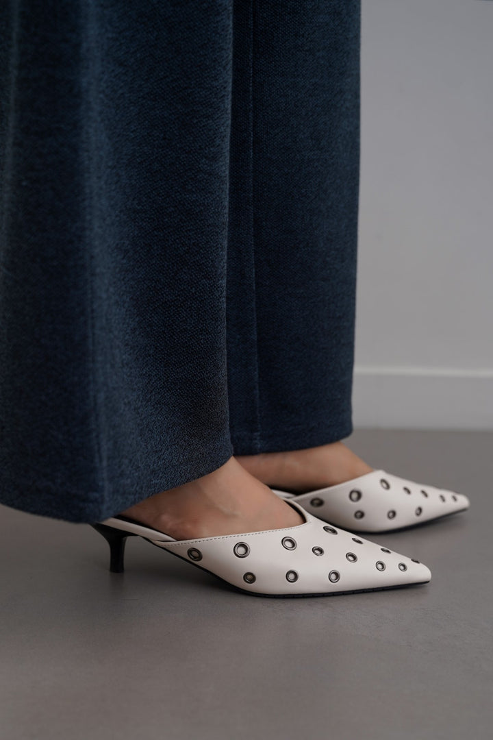 REBEL RIVETS HEELS