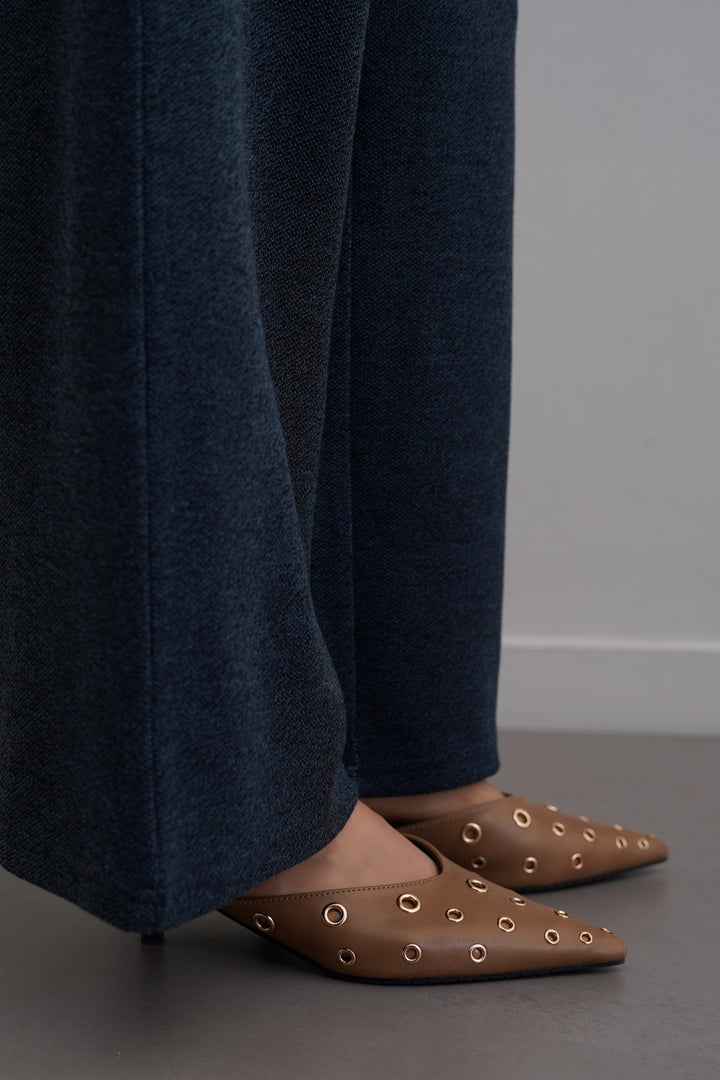 REBEL RIVETS HEELS