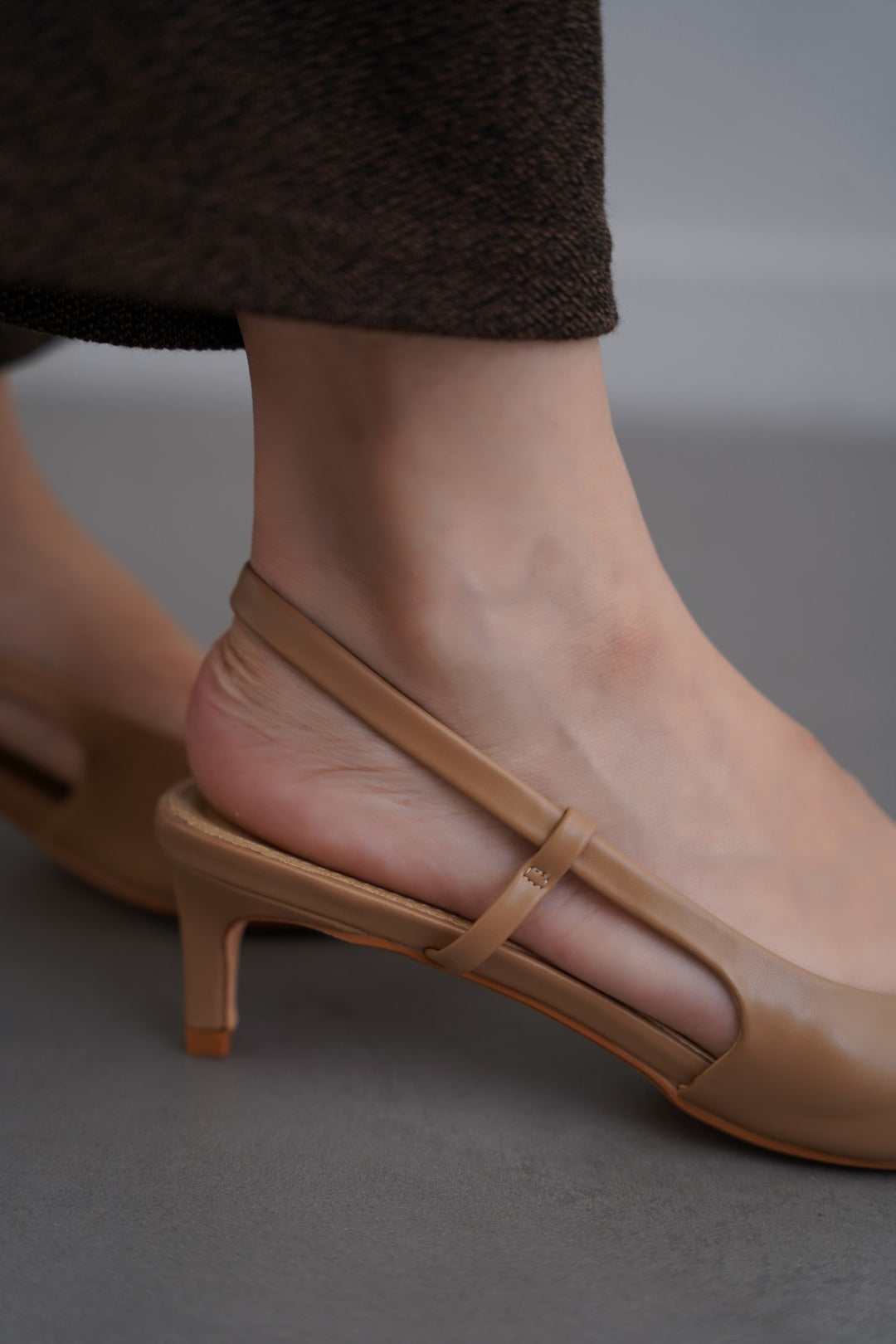 NORA KITTY HEELS