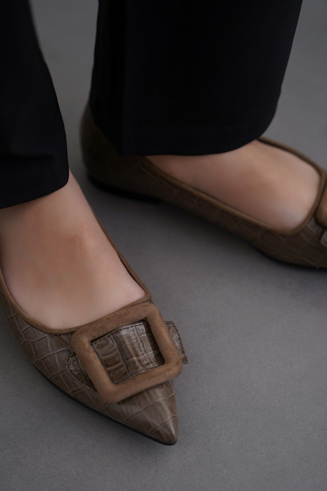 TAUPE SEINE BUCKLE PUMPS