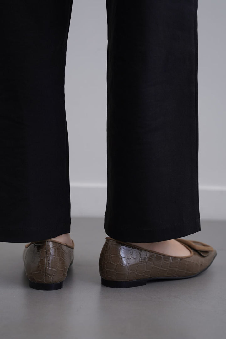 TAUPE SEINE BUCKLE PUMPS