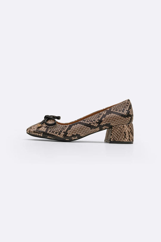 KHAKI MONDAY BLOCK HEELS