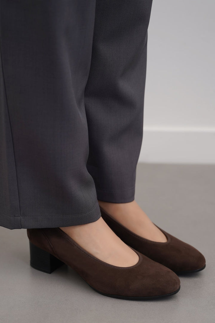 DARK BROWN LEATHER BLOCK HEELS