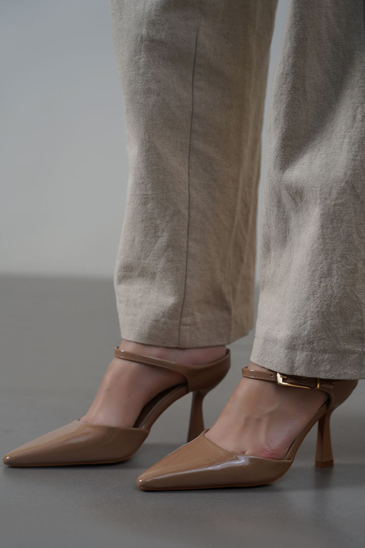 NUDE BROADWAY STILETTO
