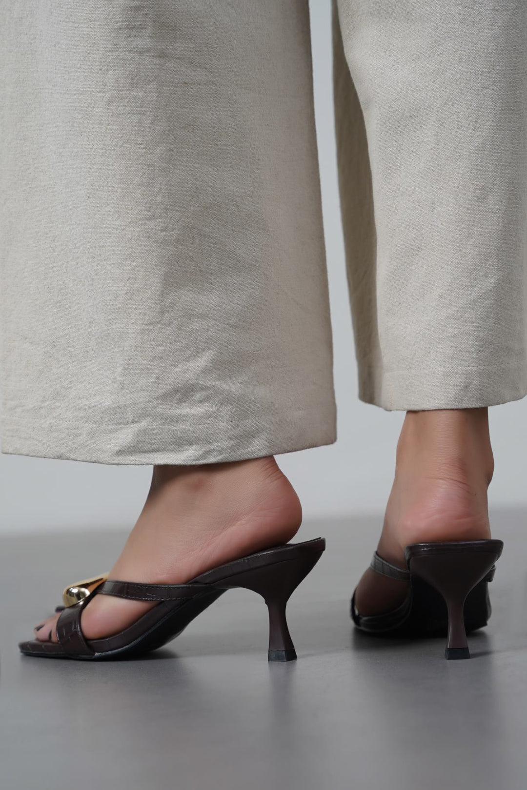 COFFEE OLD SCHOOL HEELS