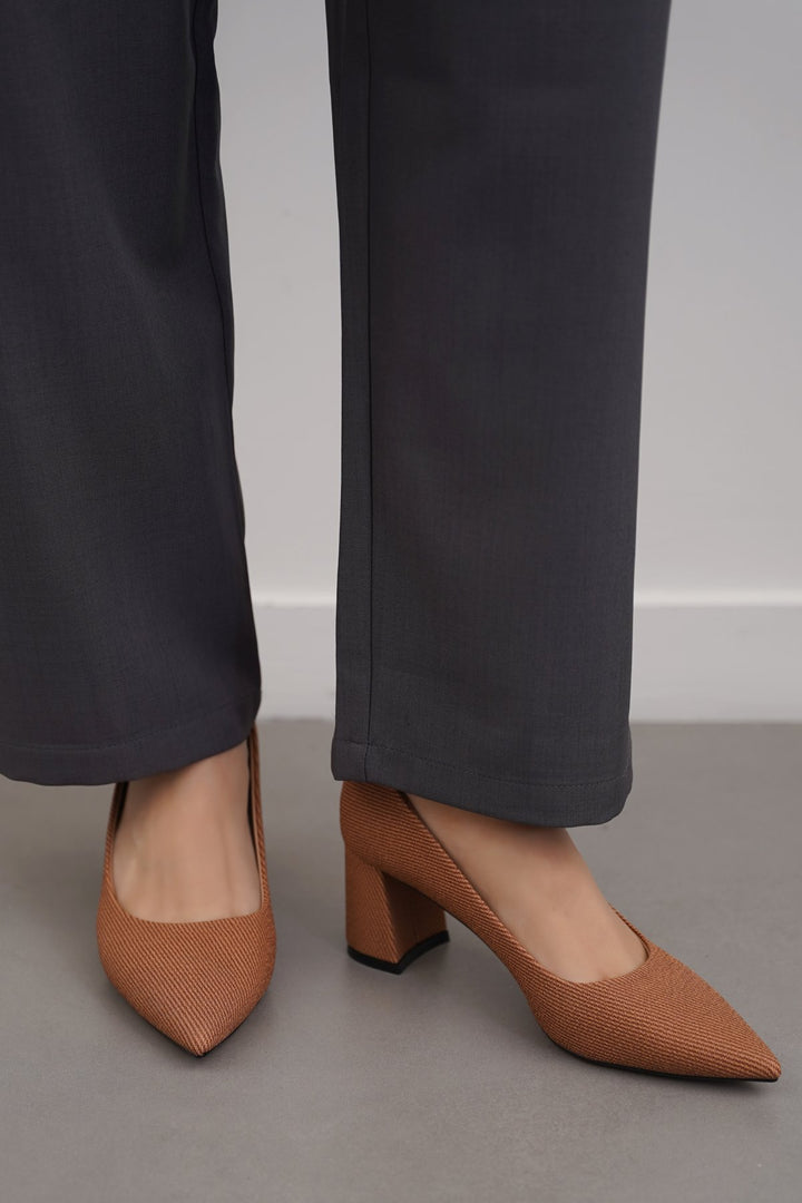 TAN BOARDROOM BLOCK HEELS