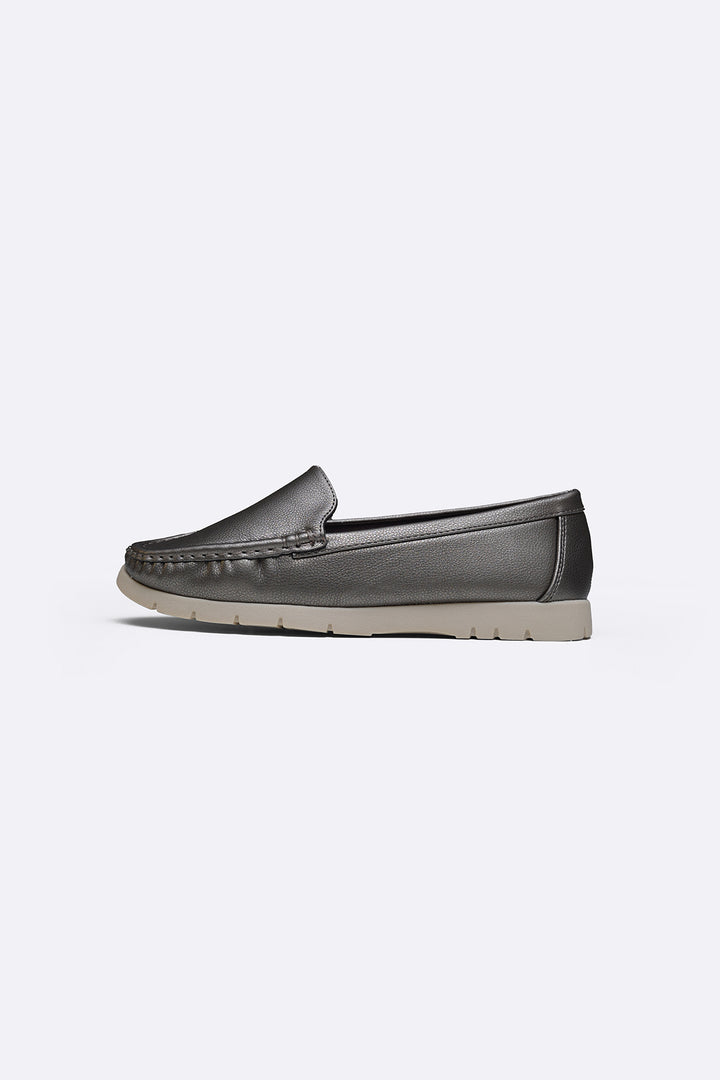 SOFT CHUNKY LOAFERS
