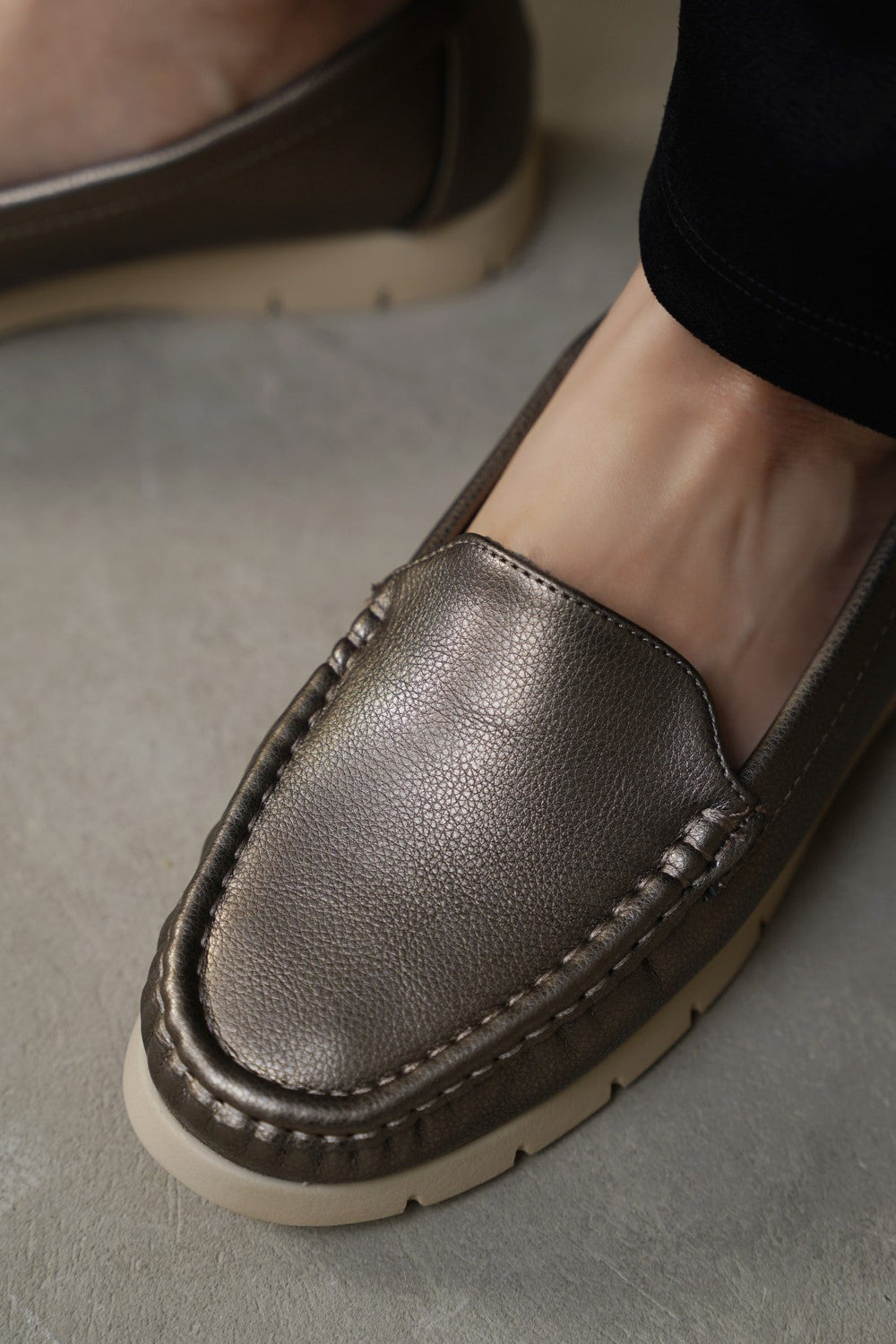 GUN SOFT CHUNKY LOAFERS
