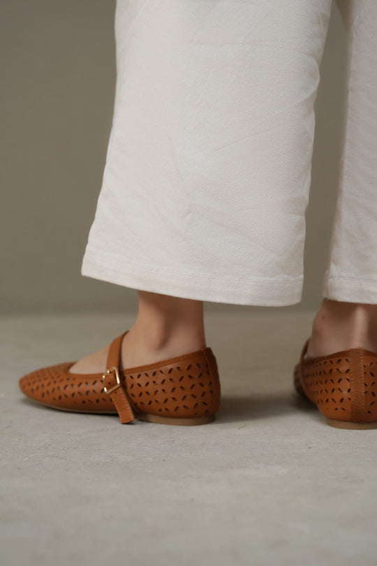 TAN PRIMEROSE MARY-JANES