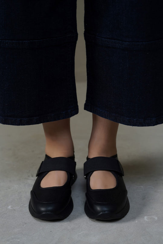 EASY PLATFORM SNEAKERS