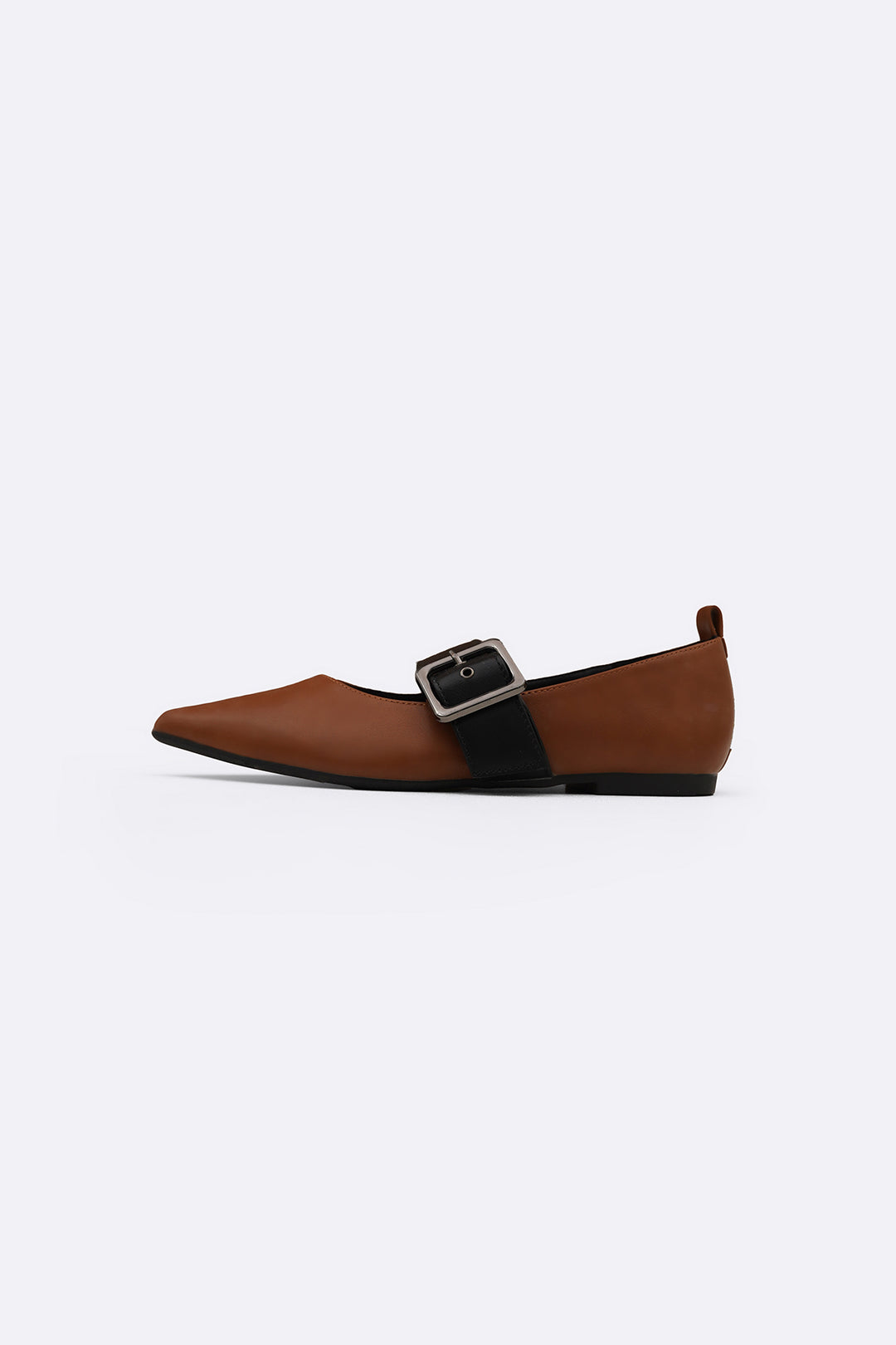 BROWN WIDE BUCKLE PUMPS