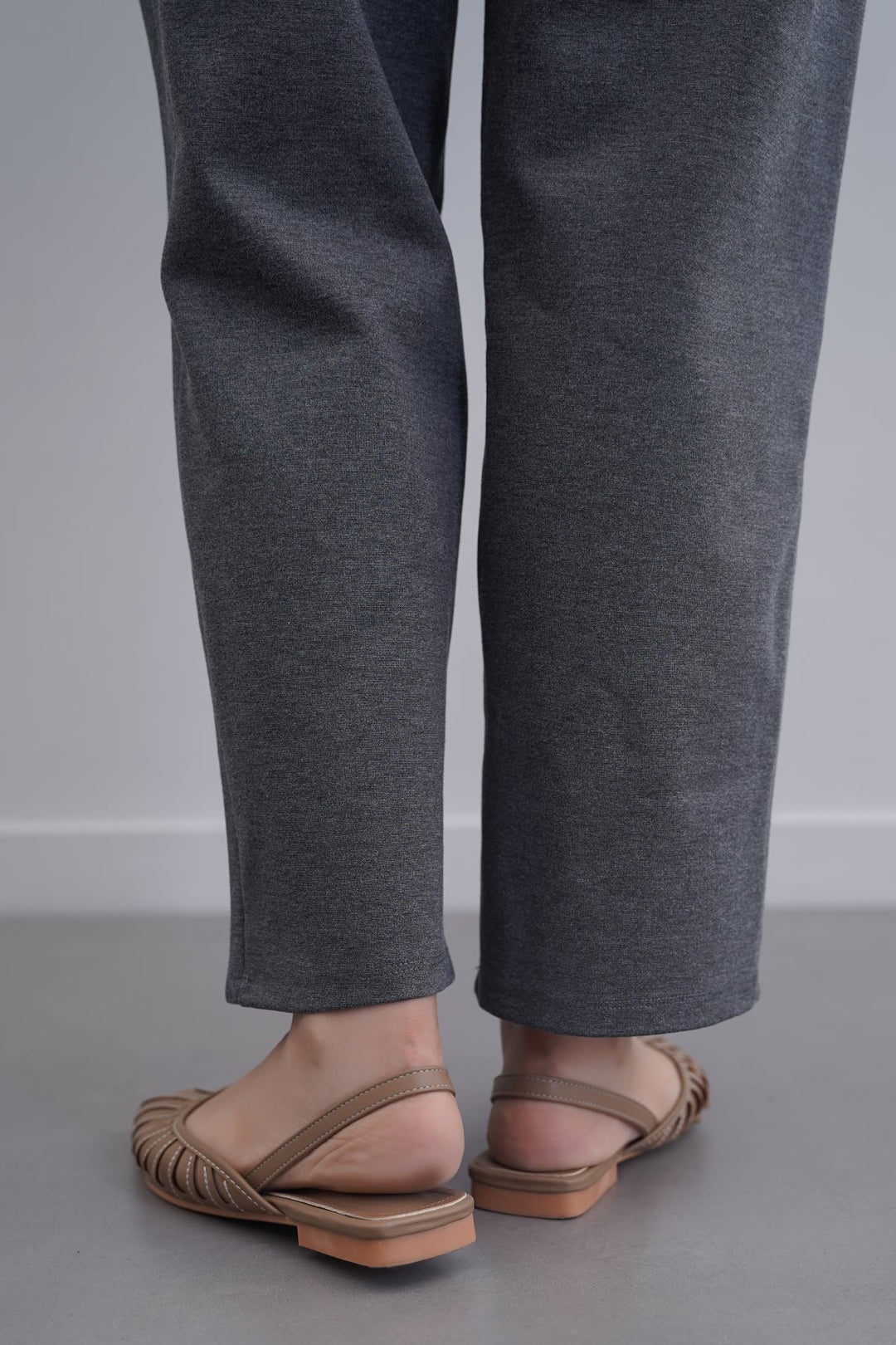 KHAKI HORIZON SLINGBACKS