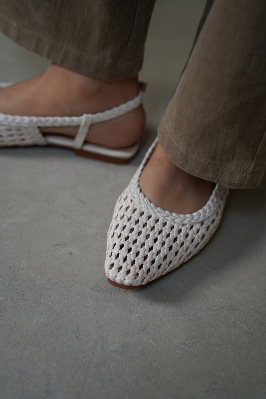 WEAVE SLINGBACKS