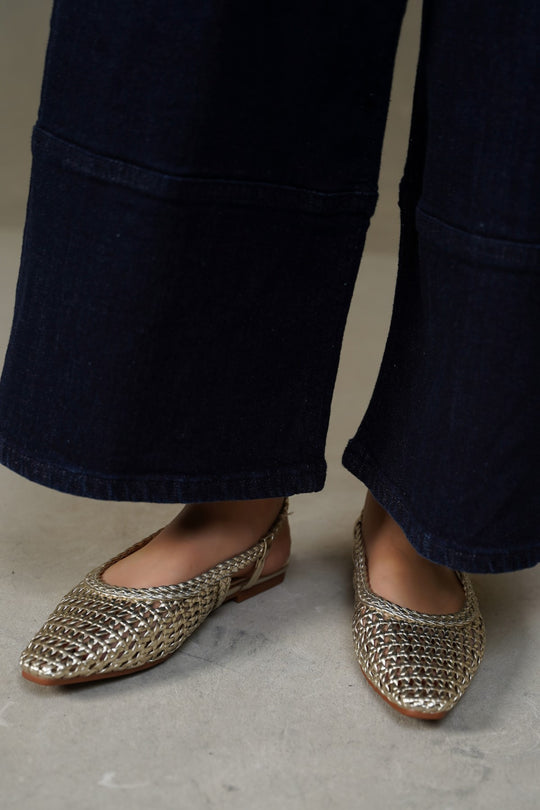 WEAVE SLINGBACKS