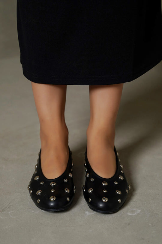 STUDDED STREET PUMPS