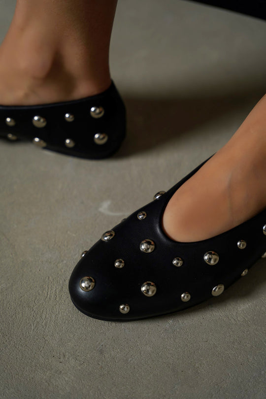 STUDDED STREET PUMPS