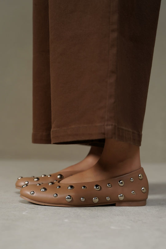 STUDDED STREET PUMPS