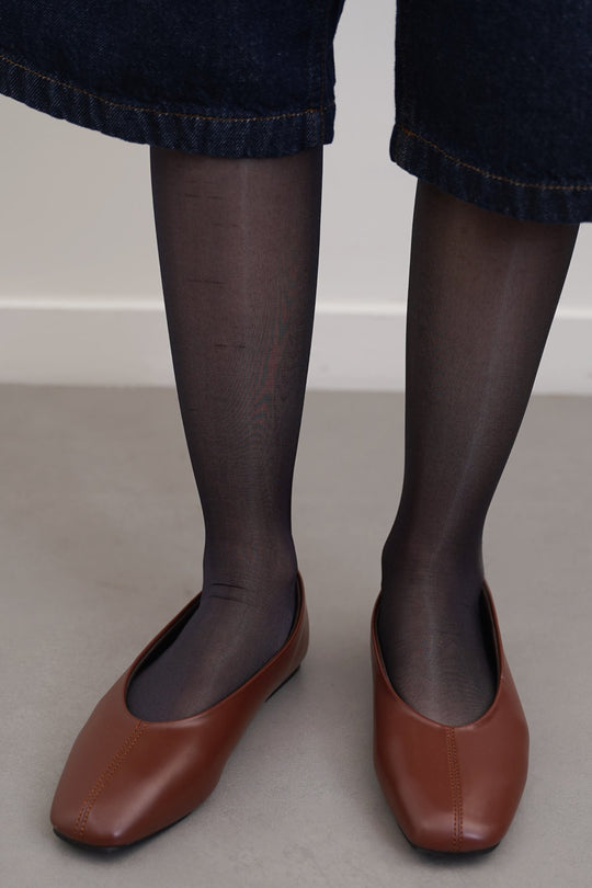 COFFEE TOP-STITCH PUMPS